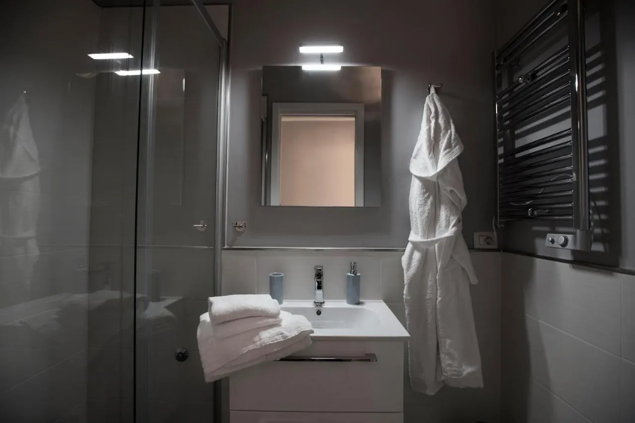 Trevi Luxury Maison Rome Italy